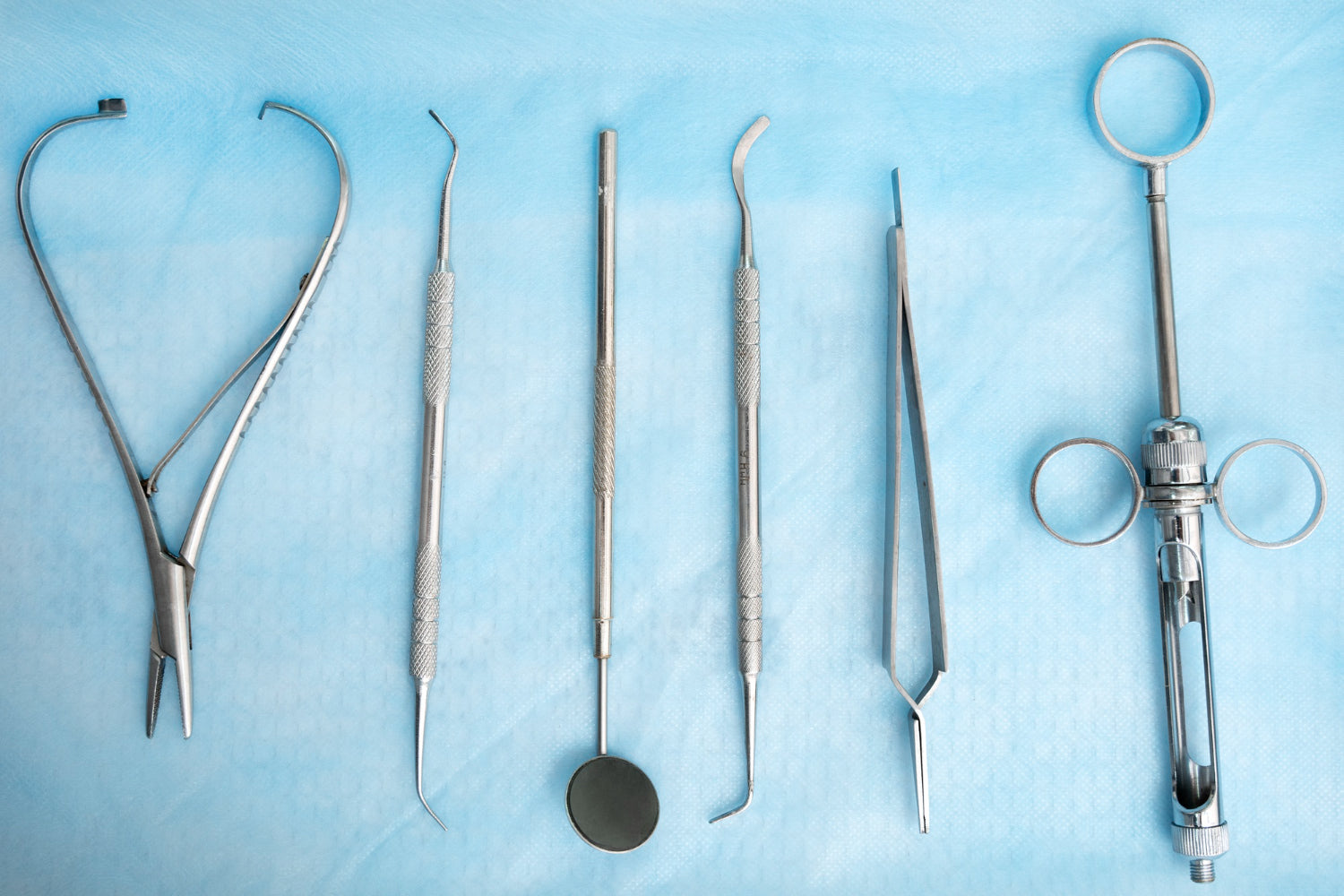 Getting to Know Hand Instruments and Tunnelling Sets