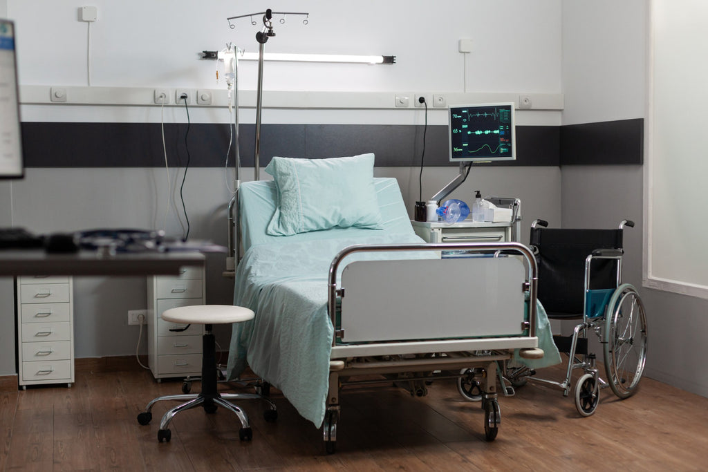Saddle Stools vs. Traditional Seating: Evaluating the Long-Term Health Benefits for Professionals