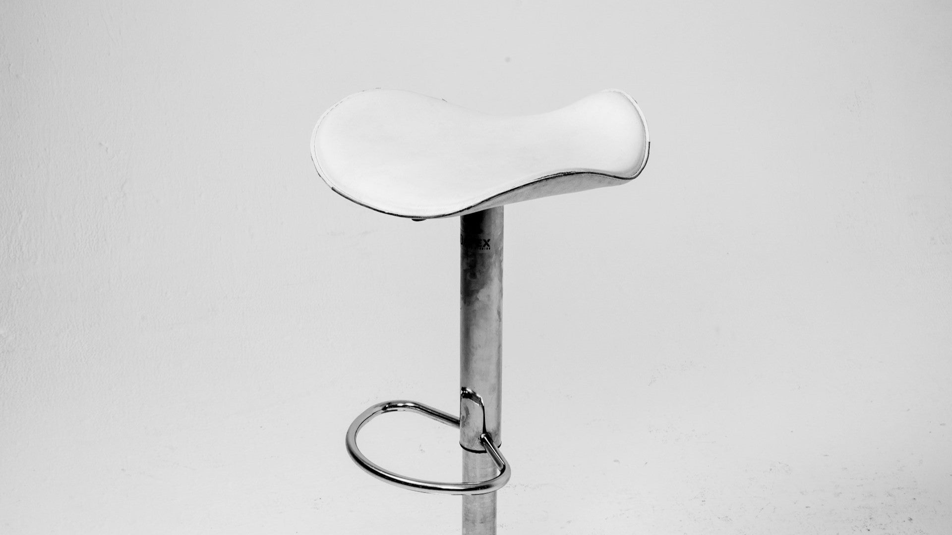 saddle stool