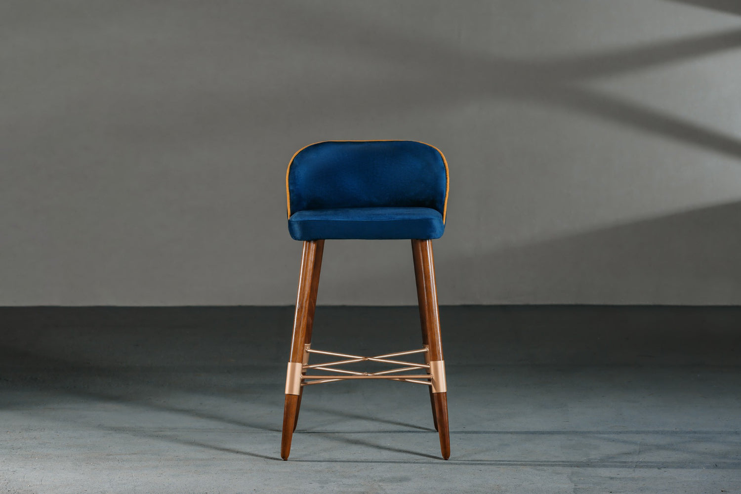 saddle stool