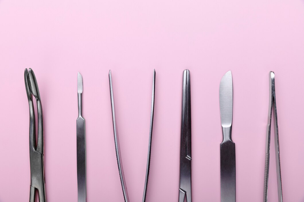 surgical blade