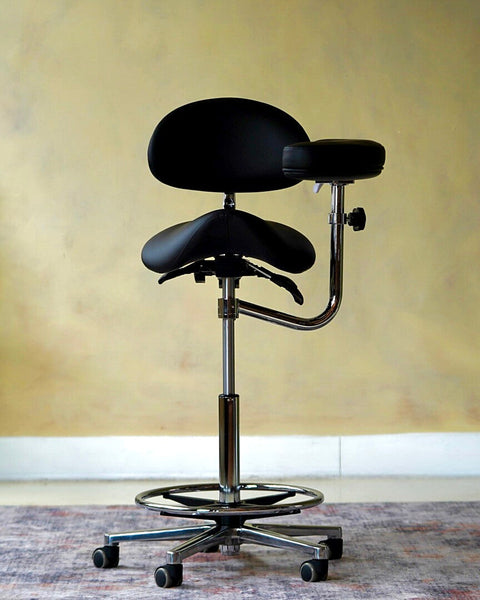 Pro Assistant (CDA) saddle stool