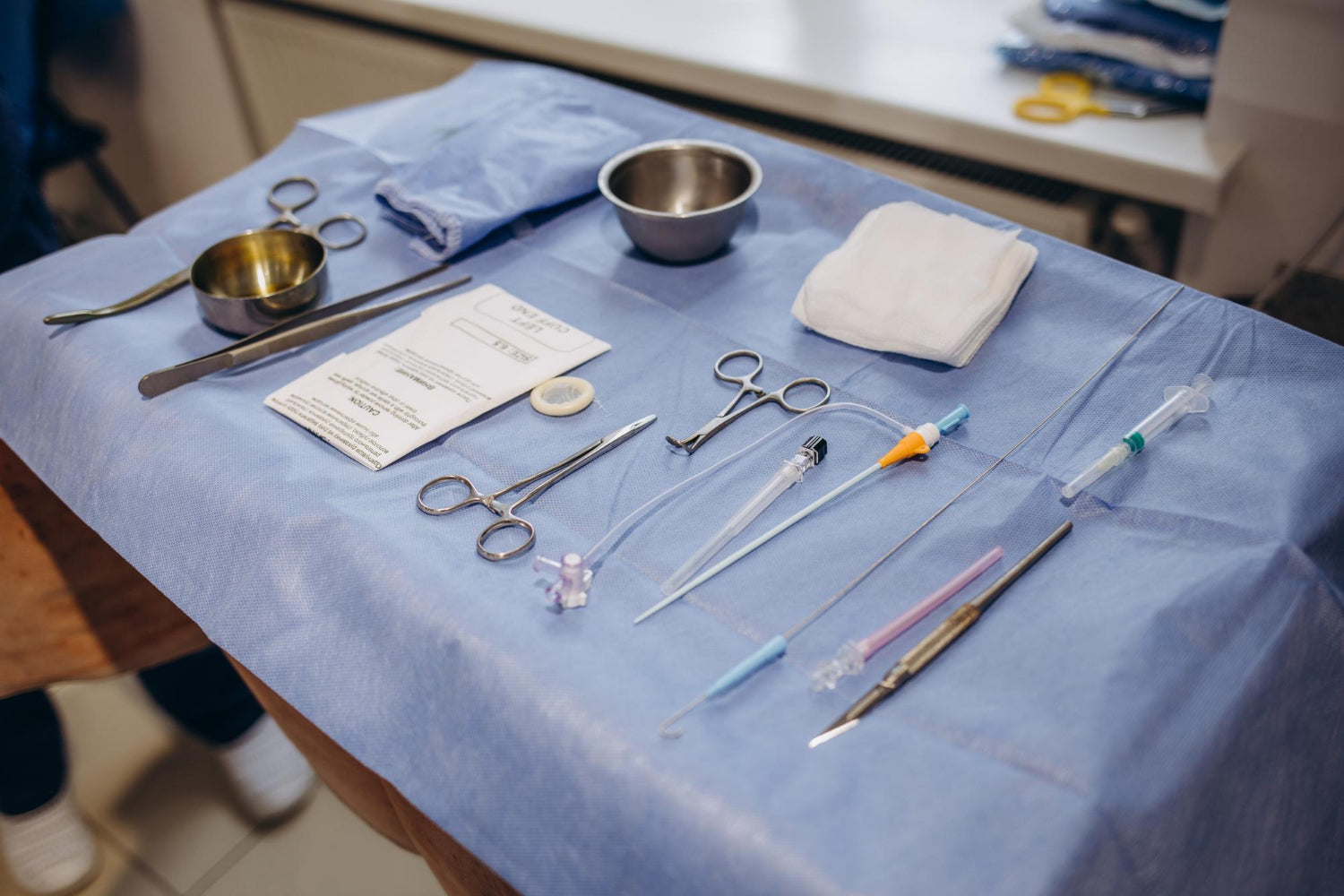 Advantages of Over-the-Patient Instrument Tables – ProNorth Medical