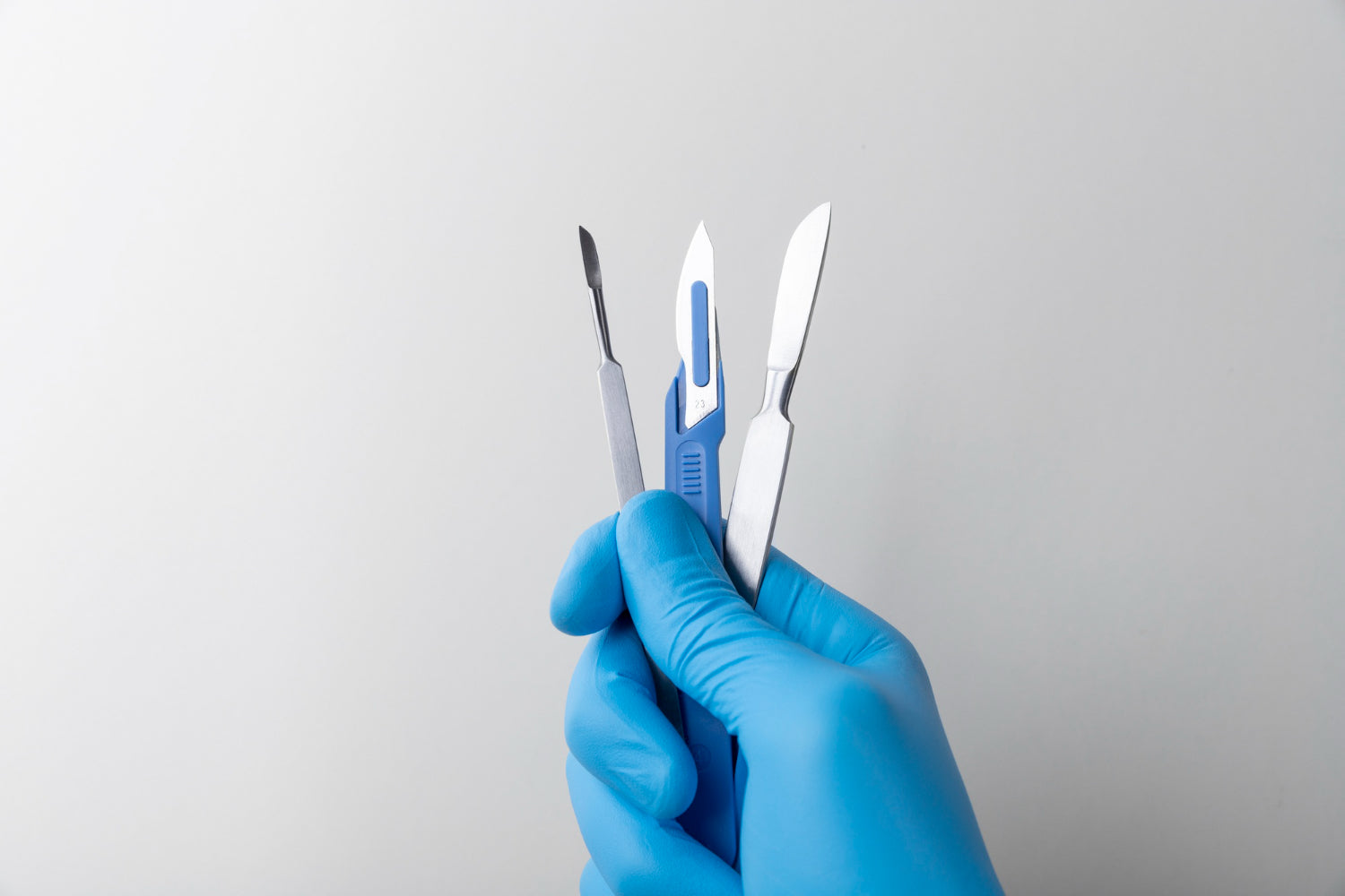  Surgical Blades for Precision