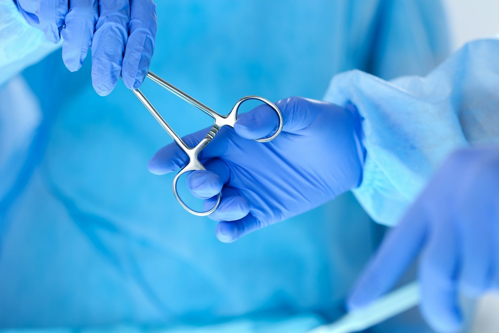 surgical scissors