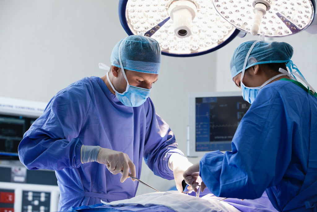 Surgical Lights: Enhancing Surgical Outcomes with ProNorth Medical's High-Quality Illumination Solutions