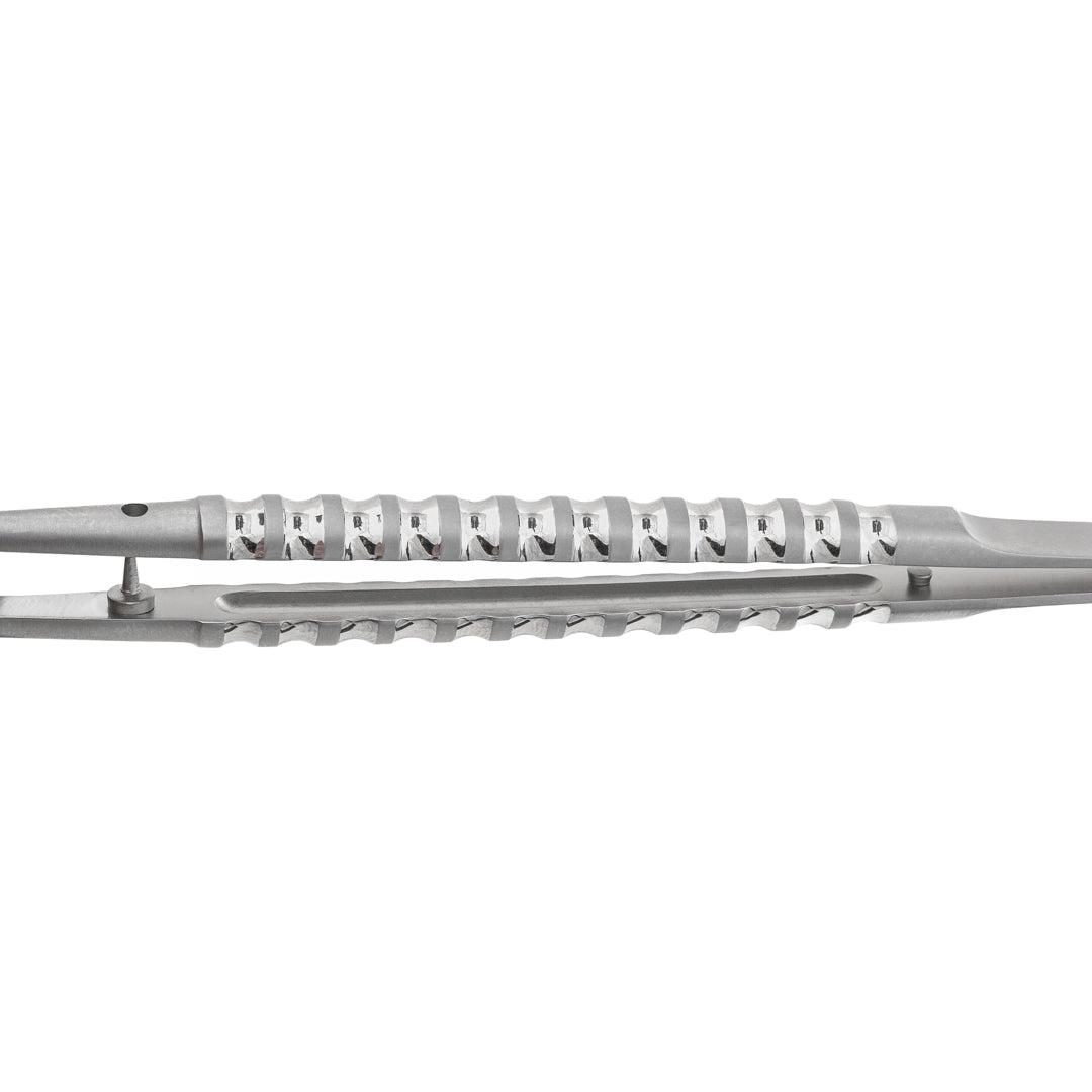 Frontal view of the PrecisionGrip™ 17.25cm Ribbed Tissue Forceps, emphasizing its ergonomic design and precision tips.
