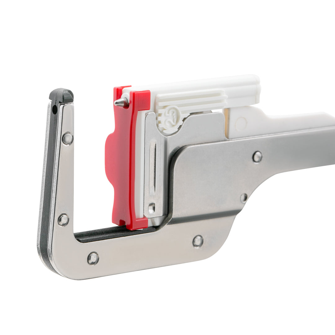 ProSeal 3-Row Vascular Stapler, designed for precise arterial vessel closure with reloadable 30MM cartridges, ideal for liver and lung resections.