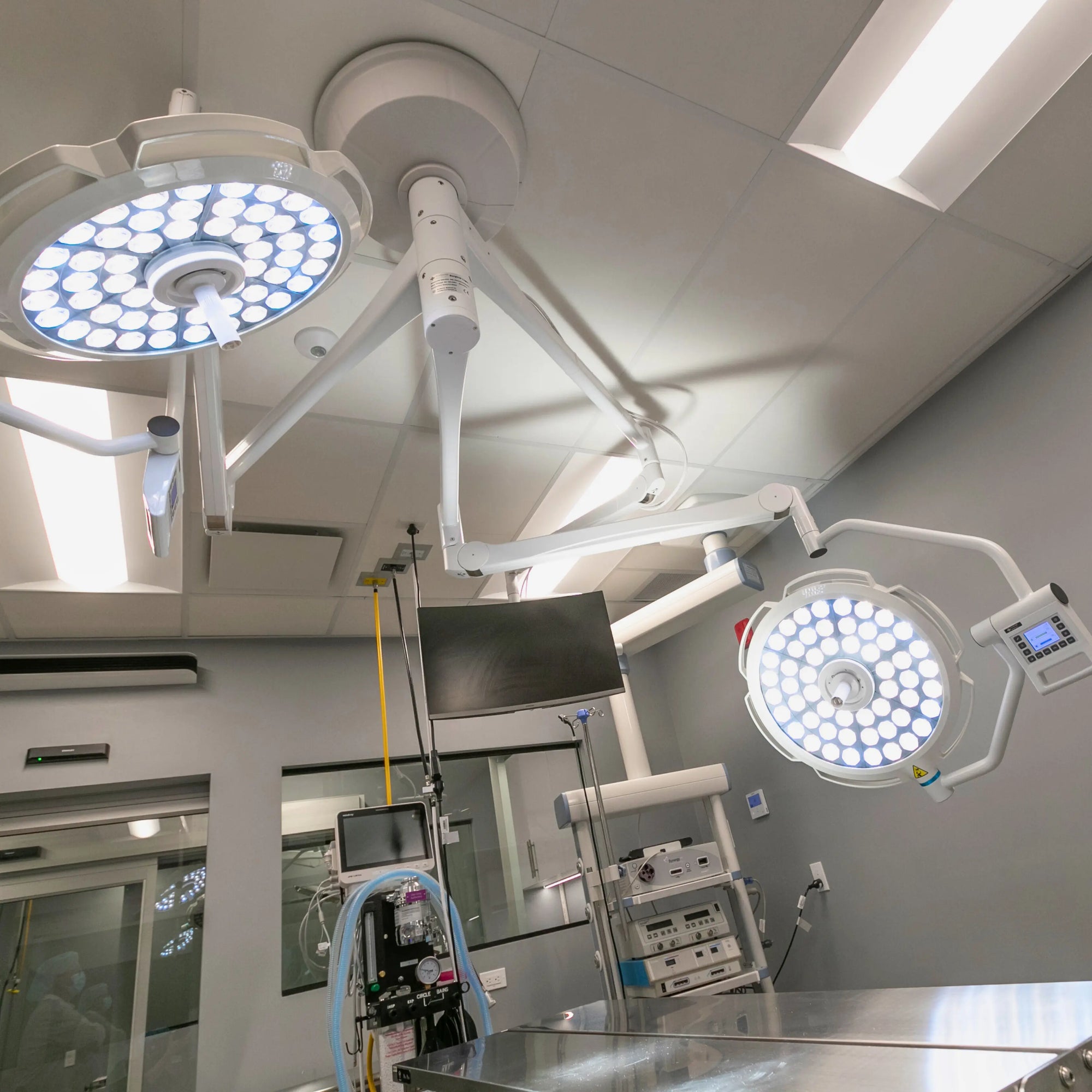 PN-500/500 LuminaPro Dual Ceiling Surgical Light