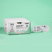Fil de suture Ethilon noir 5-0, aiguille P-3 de 45,7 cm | 698H — view 3