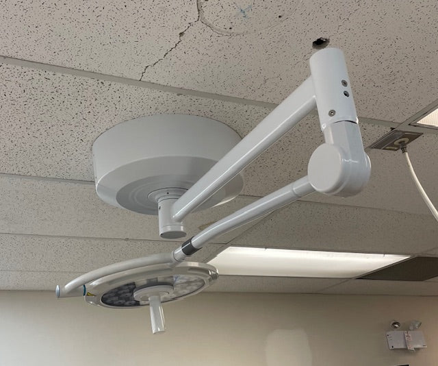 PN-400 LuminaPro Ceiling Mounted Exam / Procedure Light