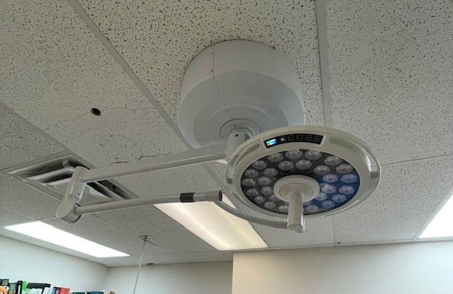 PN-400 LuminaPro Ceiling Mounted Exam / Procedure Light